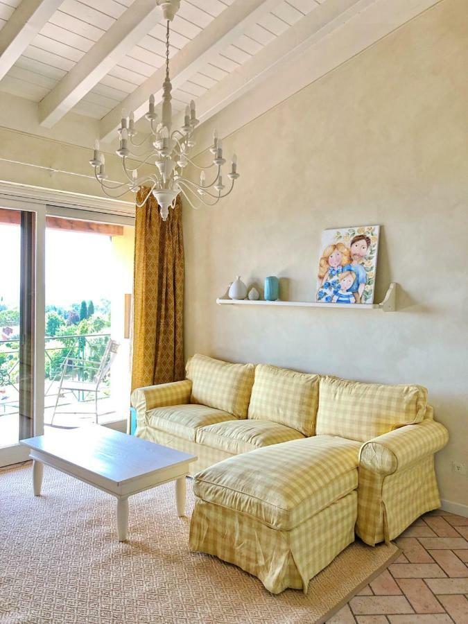 Alice'S Nest-Lake View House ปาเดงเก ซุล การ์ดา ภายนอก รูปภาพ